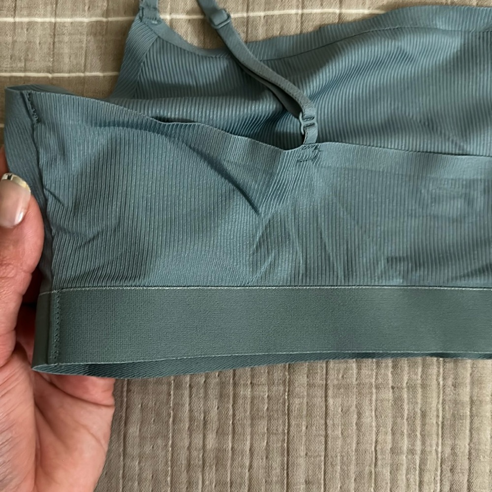 Skims bralette size M - Picture 5 of 5